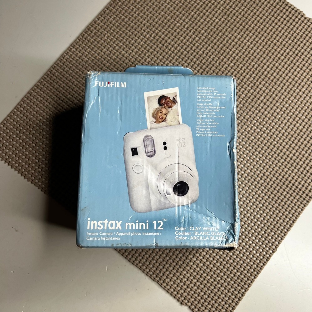 Fujifilm Instax‎ Mini 12 Instant Film Camera Clay White New in Box